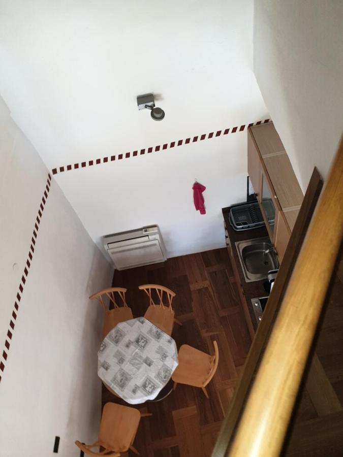 Smartno Apartmaji Sobe Josko Διαμέρισμα Εξωτερικό φωτογραφία